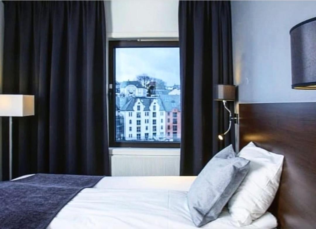 Four Monkeys Hotel Олесун Екстериор снимка
