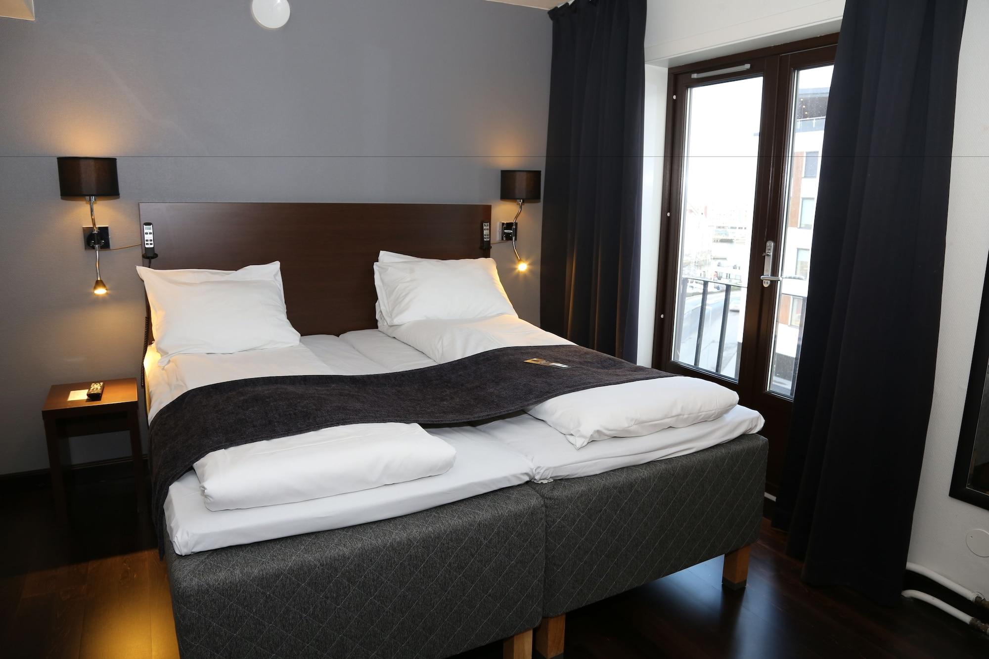 Four Monkeys Hotel Олесун Екстериор снимка