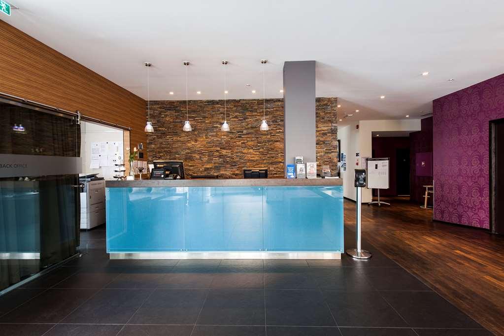 Four Monkeys Hotel Олесун Интериор снимка