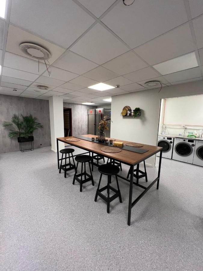 Four Monkeys Hotel Олесун Екстериор снимка