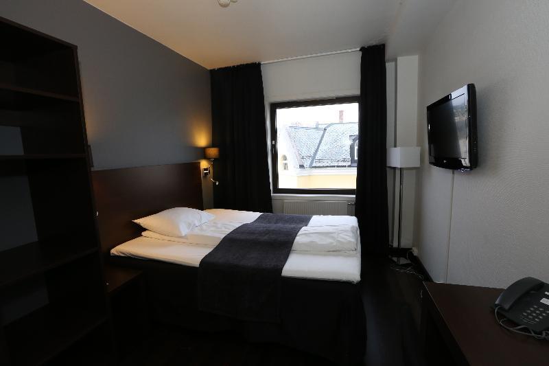 Four Monkeys Hotel Олесун Екстериор снимка